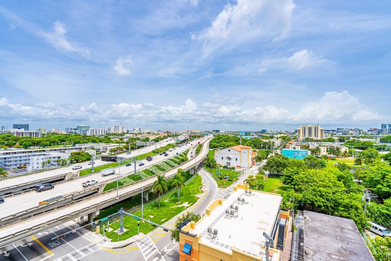 Urban Escape 3 Bed Unit Near Brickell And Wynwood Apartamento Miami Exterior foto
